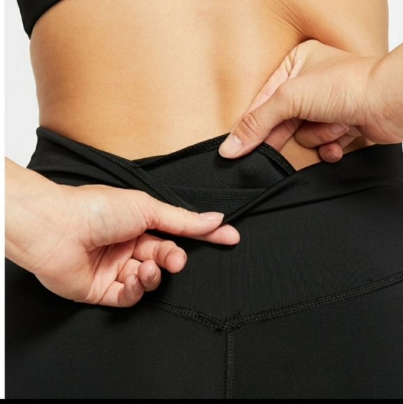 Xs, Nike ONE Tight Fit with Mesh Tights - Picture 8 of 14